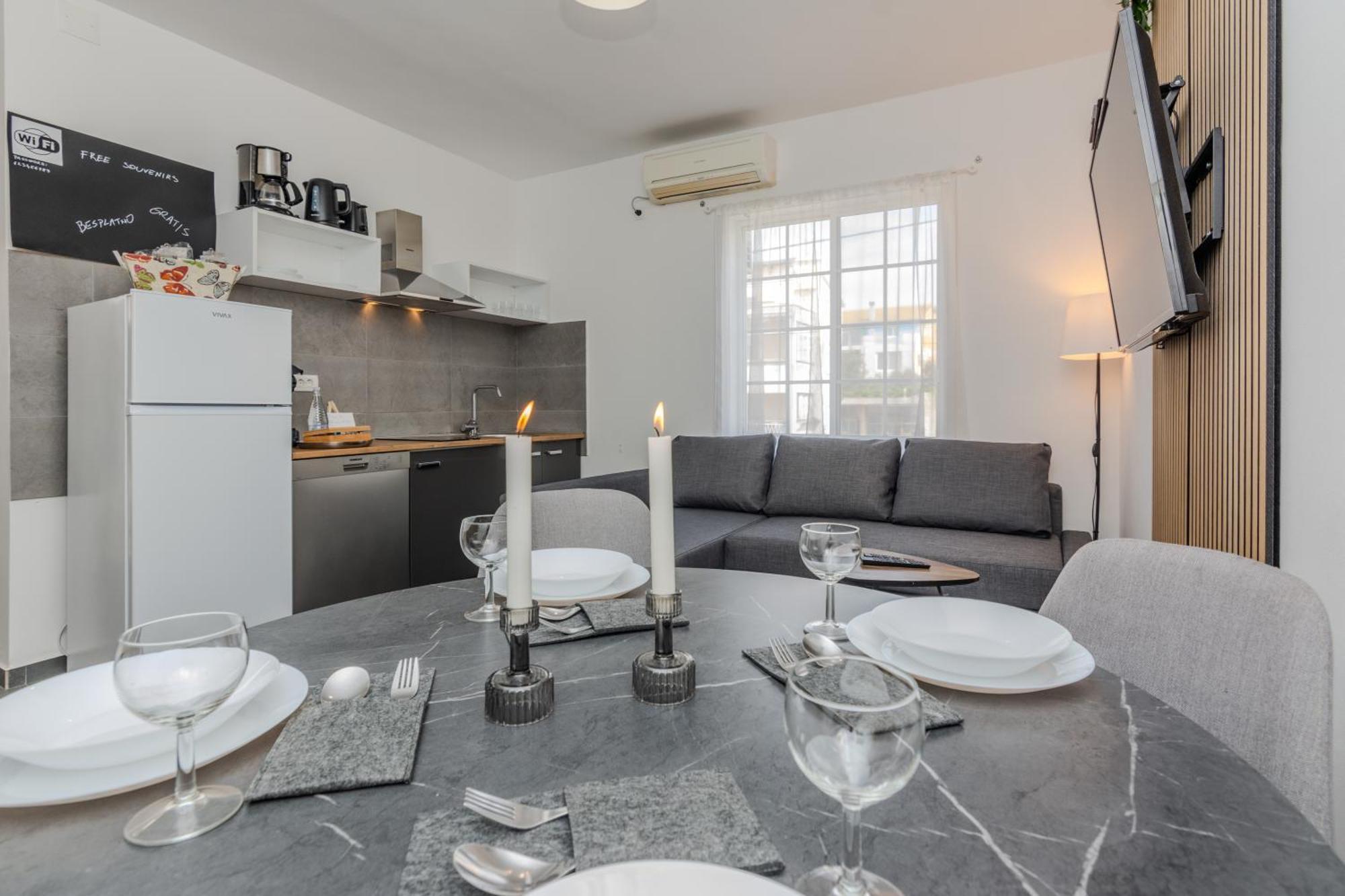 Royal Choice With Pool Apartament *
